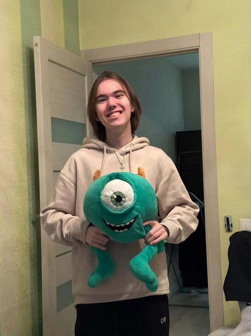 百家乐“三道路”实战演练：解析大眼仔、小路、蟑螂路在同一局势下的冲突与统一。（百家乐三路实战解析：同局中大眼仔、小路与蟑螂路的对立与协同）